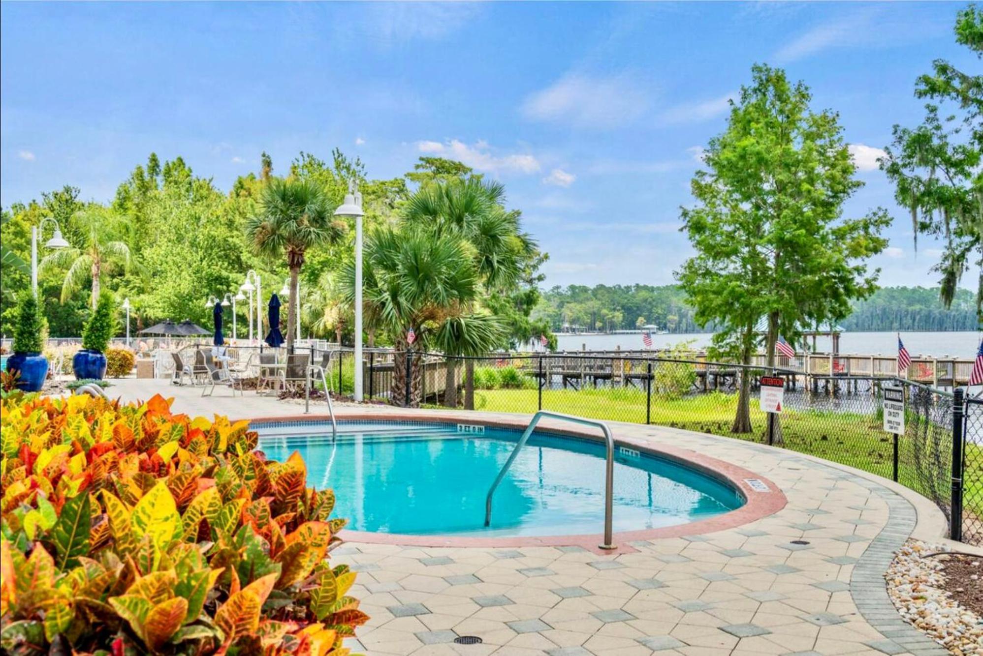 Balcony King Suite - Lake & Pool View 奥兰多 外观 照片
